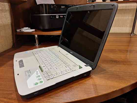 Продам ноуьбук Acer (не рабочий) Донецк