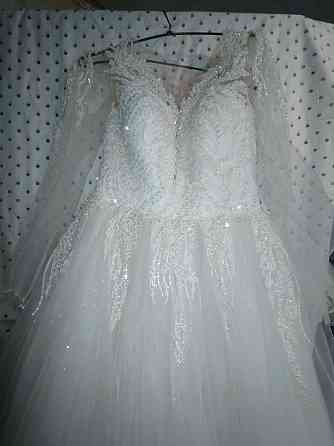 Продам свадебное платье Донецк