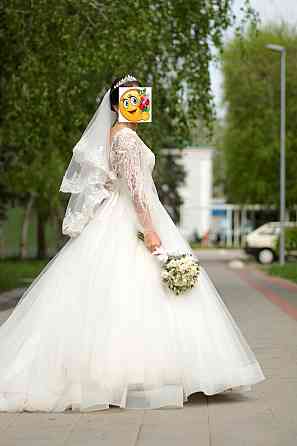Продам свадебное платье Донецк