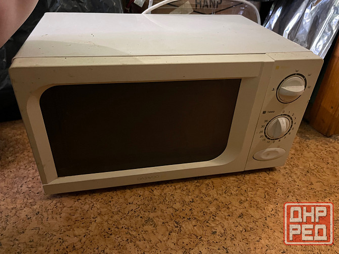 Продам микроволновку на запчасти или под восстановление Макеевка - изображение 1