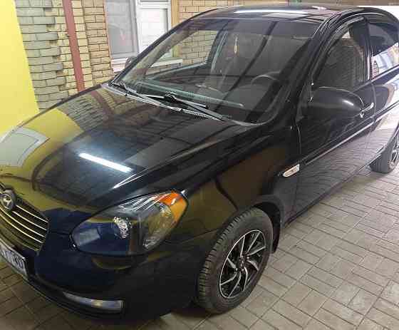 Хюндай акцент 1,6 автомат,2009 Макеевка