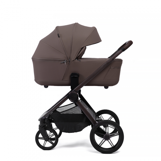 Коляска peppy Monaco в использовании была с января 36000 Макеевка