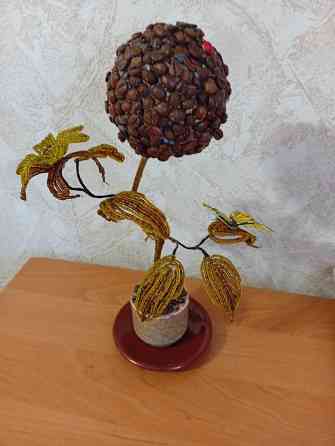 Кофейный топиарий из бисера и кофейных зерен Макеевка