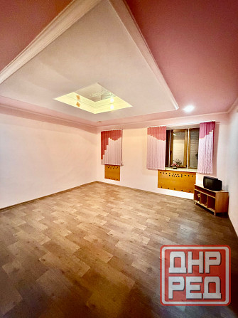 Продается крупногабаритная однокомнатная квартира пересечение Университетской и Титова , г. Донецк Донецк - изображение 1