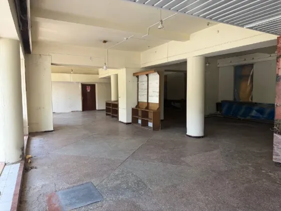 Аренда 200 кв.м Крытый рынок. Витрины. Трафик Донецк