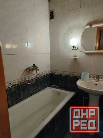 1к квартира м-н Октябрьский 37кв.м. Макеевка - изображение 2