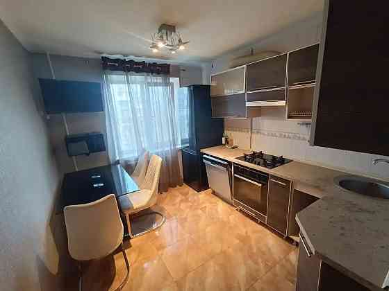 Сдается 3-комнатная квартира Цветочный м-н, Будённовский р-н, г. Донецк Донецк