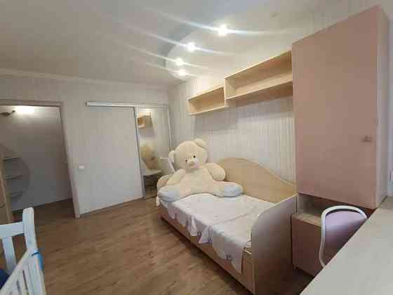 Сдается 3-комнатная квартира Цветочный м-н, Будённовский р-н, г. Донецк Донецк