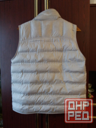 Продам жилет жилетку безрукавку р. 48-50 (xl) Донецк - изображение 2