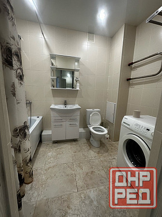 Сдается стильная крупногабаритная однокомнатная квартира в Ворошиловском районе на ул. Университетс Донецк - изображение 6