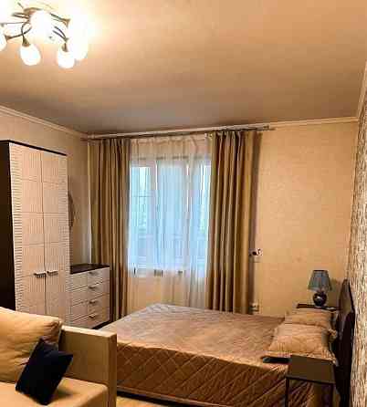 Сдаю однокомнатную квартиру 41.0 м² этаж 3/5 город Донецк, Ворошиловский район, Проспект Гринкевича Донецк