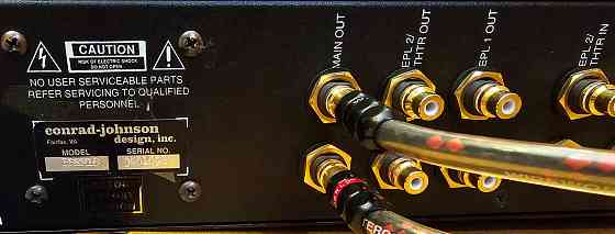 Hi-end транзисторный пред с ламповым звучанием Conrad-Johnson Premier 18LS усилитель предварительный Донецк