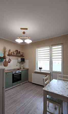 Сдаю однокомнатную квартиру город Донецк, Киевский район, Шахтерская площадь, выезд в Путиловку Донецк