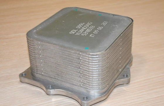 Охладитель, теплообменник масляный Cummins ISF 2,8 Донецк