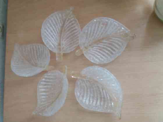 Продам декор для люстры квартиры светильника листья стекло Донецк