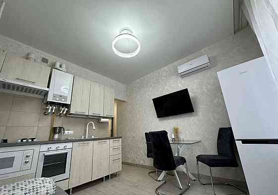 Калининский район, оцкб парк Гулливер, выезд в Макеевку, 10 минут до медицинского Университета и Бол Донецк