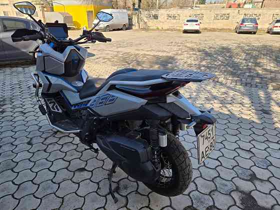 Макси скутер ZONTES 368 G. Торез