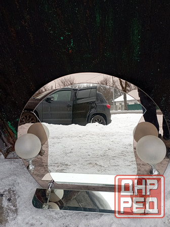 Зеркало в ванную комнату с полочкой и с двумя светильниками Макеевка - изображение 3
