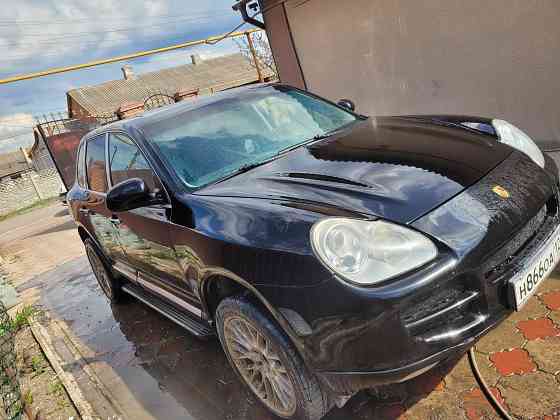 Продам Porsche Cayenne 2006 г. Докучаевск