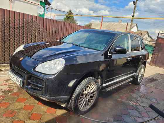 Продам Porsche Cayenne 2006 г. Докучаевск
