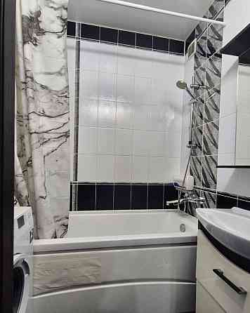 Ворошиловский район, площадь Конституции, Набережная, ориентир Диск, 10 минут до Крытого рынка, самы Донецк