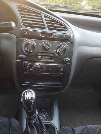 Продам машину Макеевка