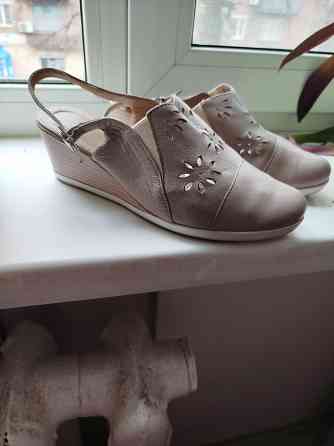 Босоножки женские кожаные Донецк