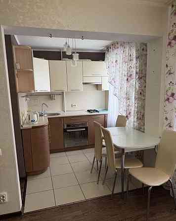 Ворошиловский/Киевский район, Изумруд, проспект Мира, парк кованых, Администрация города, самый цент Донецк