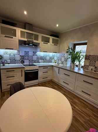 Продается отдельно стоящий, светлый и уютный дом + гараж с входом в дом 105,9 кв.м Собственник Донецк