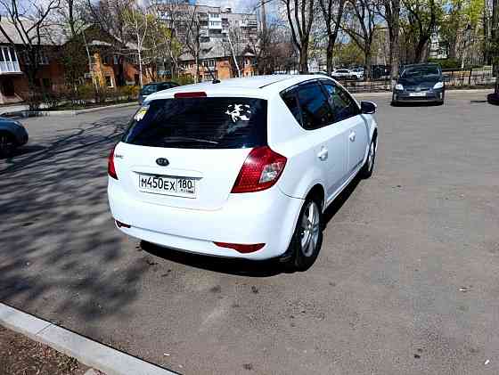 Kia Ceed 2011г рестайлинг (Киа сид хэтчбек)1.6 бензин Автомат Донецк