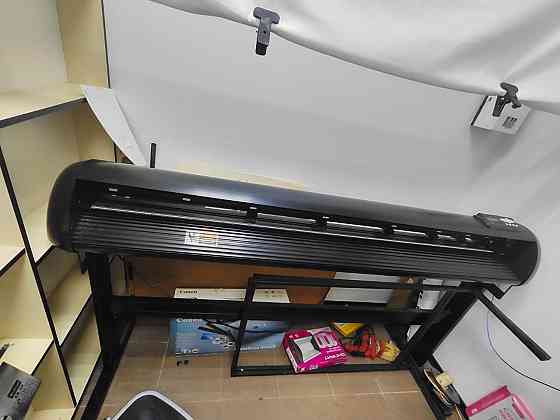 Режущий плоттер vicsign HSQ1600 Донецк