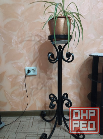 Продам подставку для цветов Донецк - изображение 1