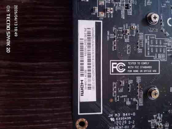 Видеокарта Rx 550 4 гига ддр5 без доп питания. Донецк
