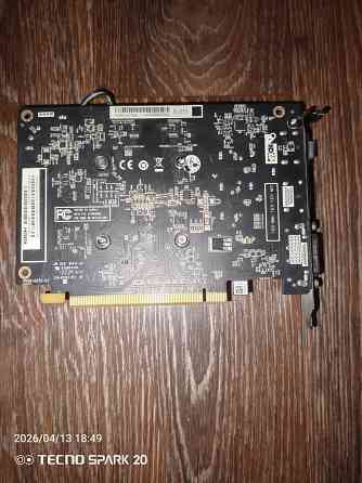 Видеокарта Rx 550 4 гига ддр5 без доп питания. Донецк