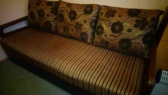 Продаю диван, прямой, еврокнижка. Донецк