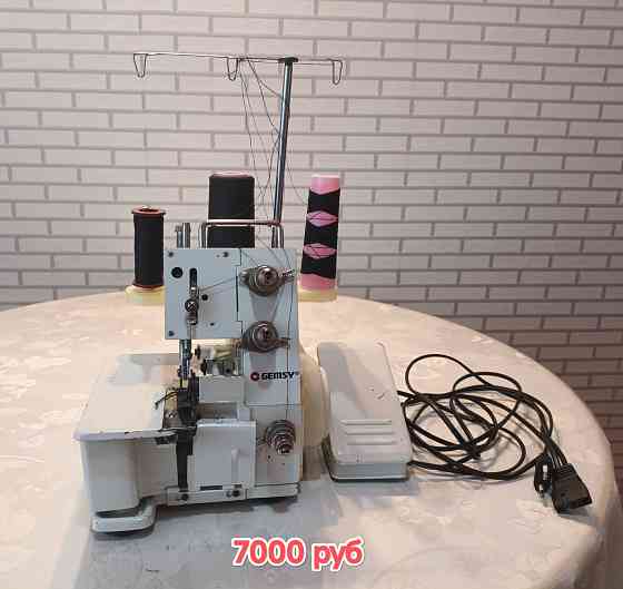 Продам оверлок в отличном состоянии 7000 руб Макеевка