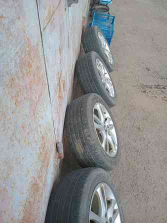 Продаю комплект оригинальных колёс р 16 на шкоду,разболтовка 5 на 112 Донецк