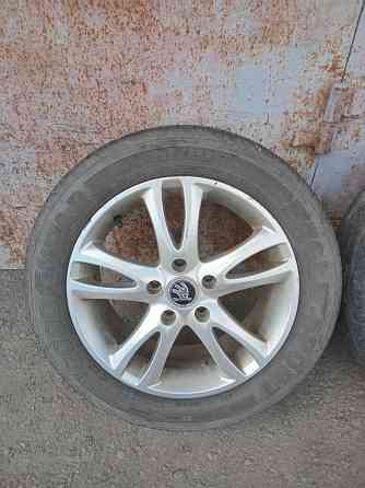 Продаю комплект оригинальных колёс р 16 на шкоду,разболтовка 5 на 112 Донецк