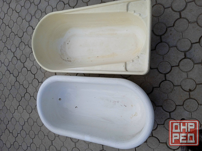 Две детских ванночки,тазика Макеевка - изображение 1