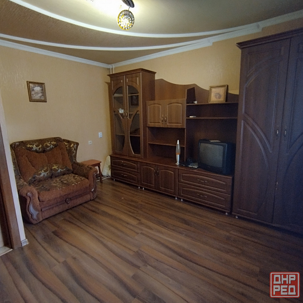 Сдам на длительный срок 1-но комнатную квартиру ул. Прожекторная Донецк - изображение 1