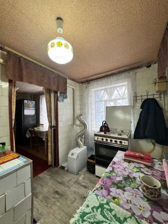 Продажа дома с приватизированной землей и газом в г. Ясиноватая, п. Грачевка Ясиноватая