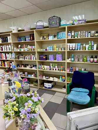 Витрины, стеллажи для магазина, торговое оборудование Донецк