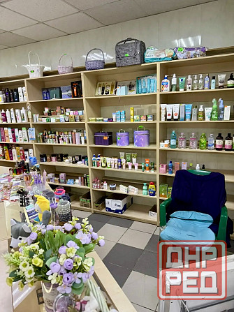 Витрины, стеллажи для магазина, торговое оборудование Донецк - изображение 1