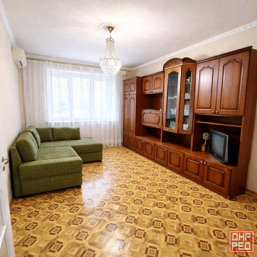 Продается 3-комнатная квартира в Донецке, Кировский район,микрорайон Широкий Донецк - изображение 1