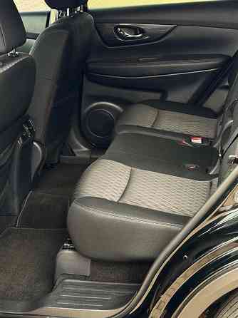 Шикарный Nissan Rogue ( X-Trail ) Донецк