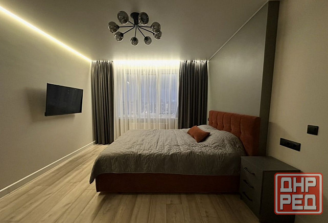 Сдаётся чистая уютная 2-комнатная квартира в Ленинском районе, улица Речная Донецк - изображение 2