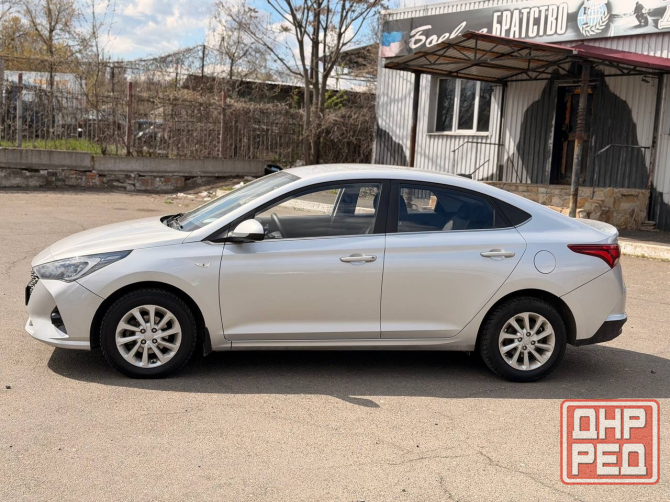 Продам Hyundai Solaris Донецк - изображение 2