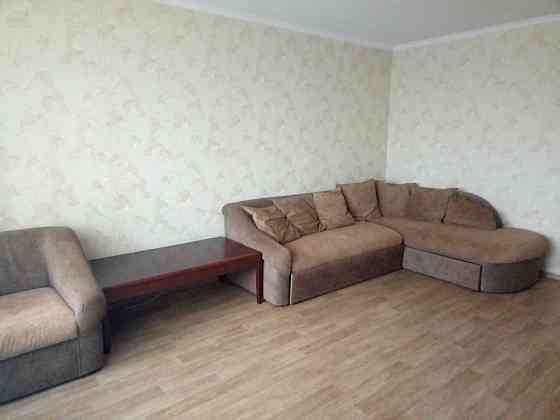 Продам четырёхкомнатную квартиру в Калининском районе. Донецк