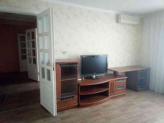 Продам четырёхкомнатную квартиру в Калининском районе. Донецк