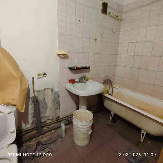 Продам 3- х комнатную квартиру в 2- х уровнях, 90 м2 Донецк